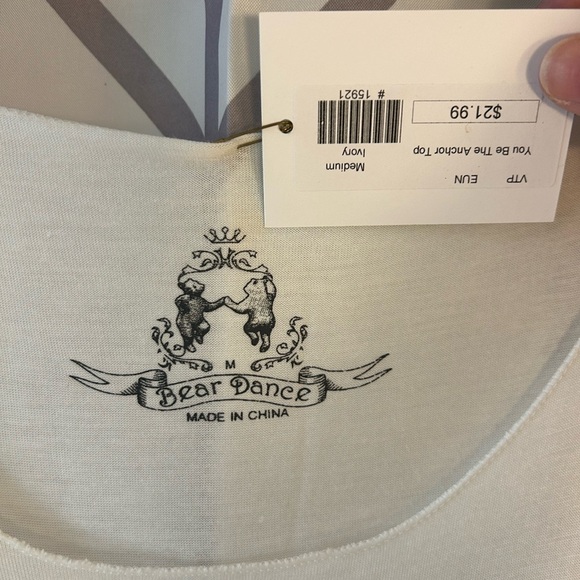 White Graphic Tank Top - Picture 3 of 3